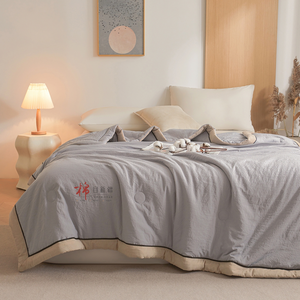 91家纺网 家纺一手货源 找家纺 创优家纺 2026新款新疆棉花夏被无印风纯色100%新疆棉夏凉被空调被棉花夏被棉花被子百分百新疆棉可水洗/可机洗棉花被（专版烫画 盗版必究） 棉朵-浅灰