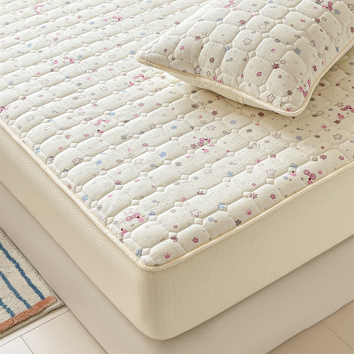 91家纺网 家纺一手货源 找家纺 优眠坊 2026新款亲肤泡芙纱夹棉单床笠床笠单件单品床笠三件套 甜心宝贝-夹棉款