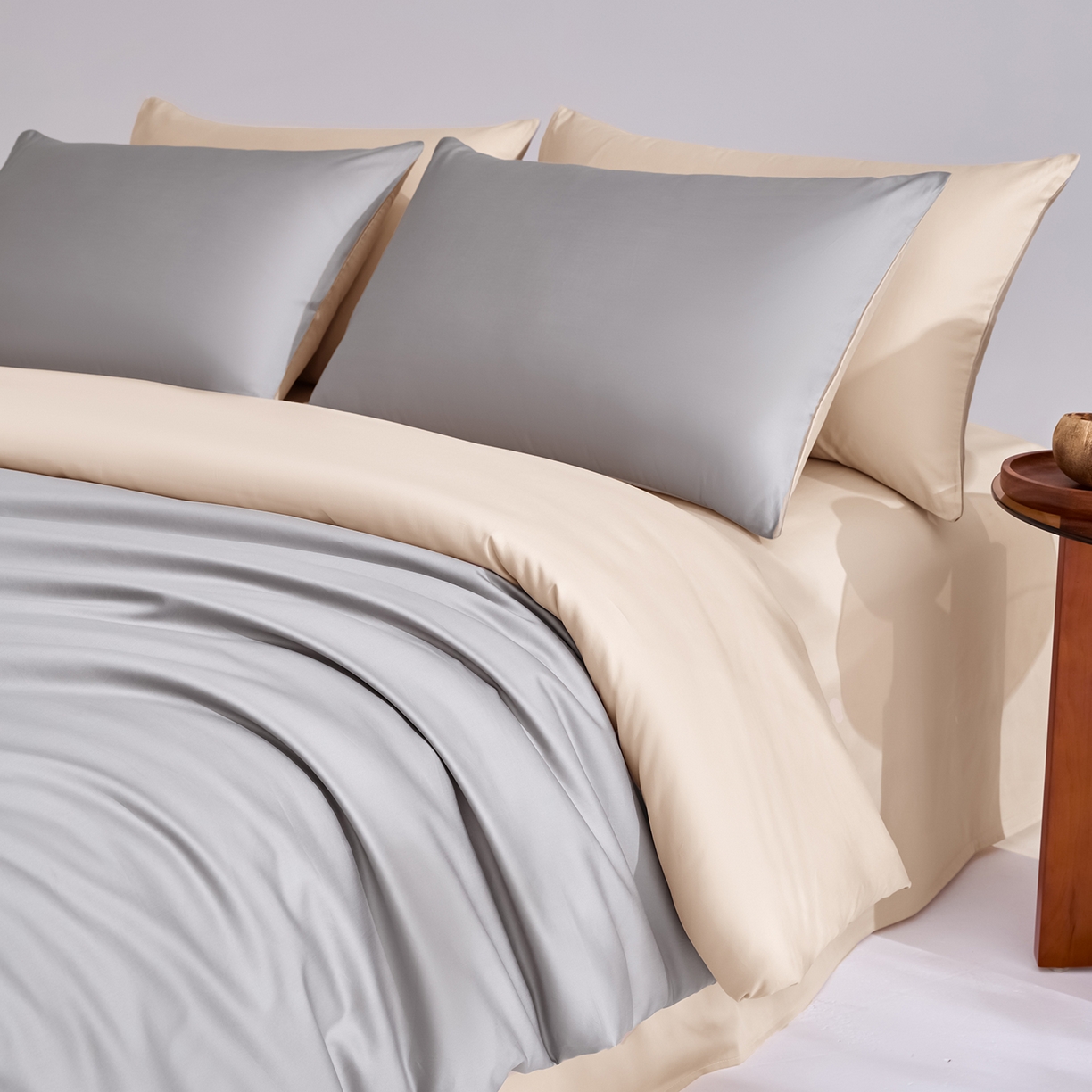 91家纺网 家纺一手货源 找家纺 合欢（原天一阁） 2026新款50s双股长绒棉全棉纯棉纯色四件套 时空灰+香槟金