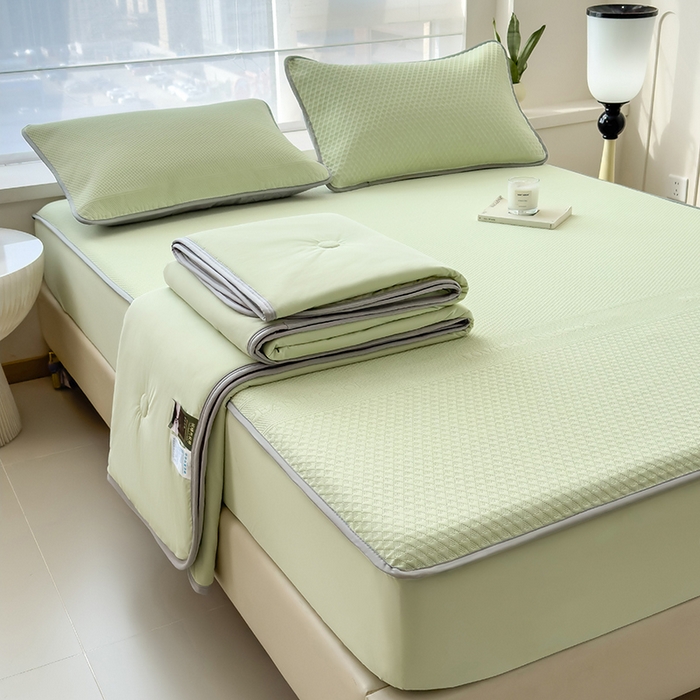91家纺网 家纺一手货源 找家纺 乐家欣 2026新款凉感冰丝夏被床笠四件套 床笠冰丝-嫩绿