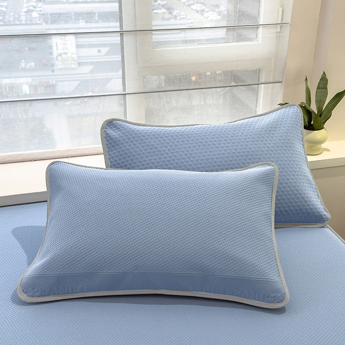 91家纺网 家纺一手货源 找家纺 乐家欣 2026新款凉感冰丝夏被床笠四件套 床笠冰丝-宾利蓝