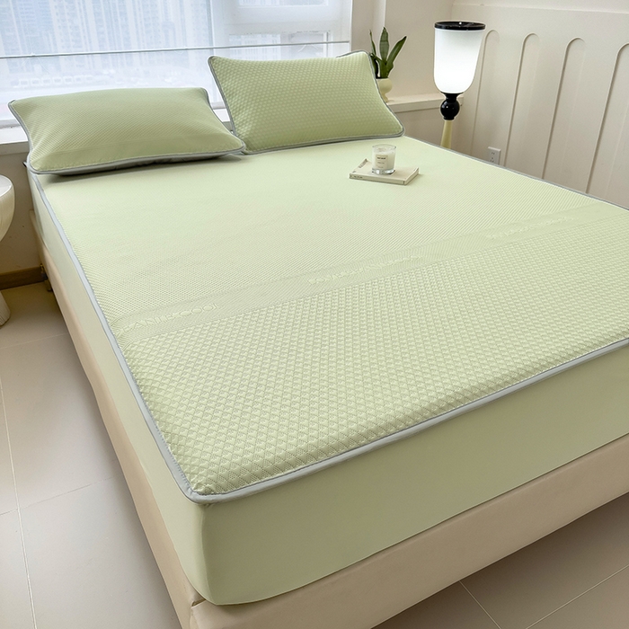 91家纺网 家纺一手货源 找家纺 乐家欣 2026新款凉感冰丝夏被床笠四件套 床笠冰丝-嫩绿