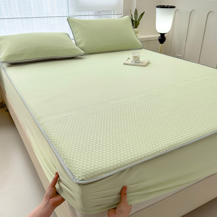 91家纺网 家纺一手货源 找家纺 乐家欣 2026新款凉感冰丝夏被床笠四件套 床笠冰丝-嫩绿