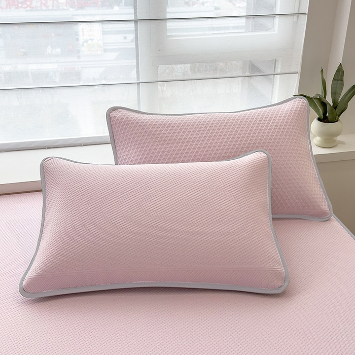 91家纺网 家纺一手货源 找家纺 乐家欣 2026新款凉感冰丝夏被床笠四件套 床笠冰丝-蜜桃粉