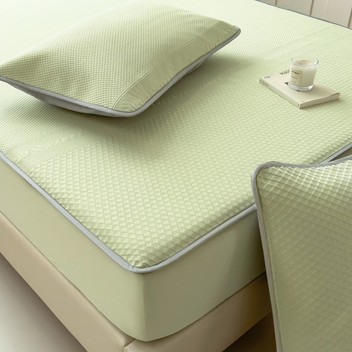 91家纺网 家纺一手货源 找家纺 乐家欣 2026新款凉感冰丝夏被床笠四件套 床笠冰丝-嫩绿