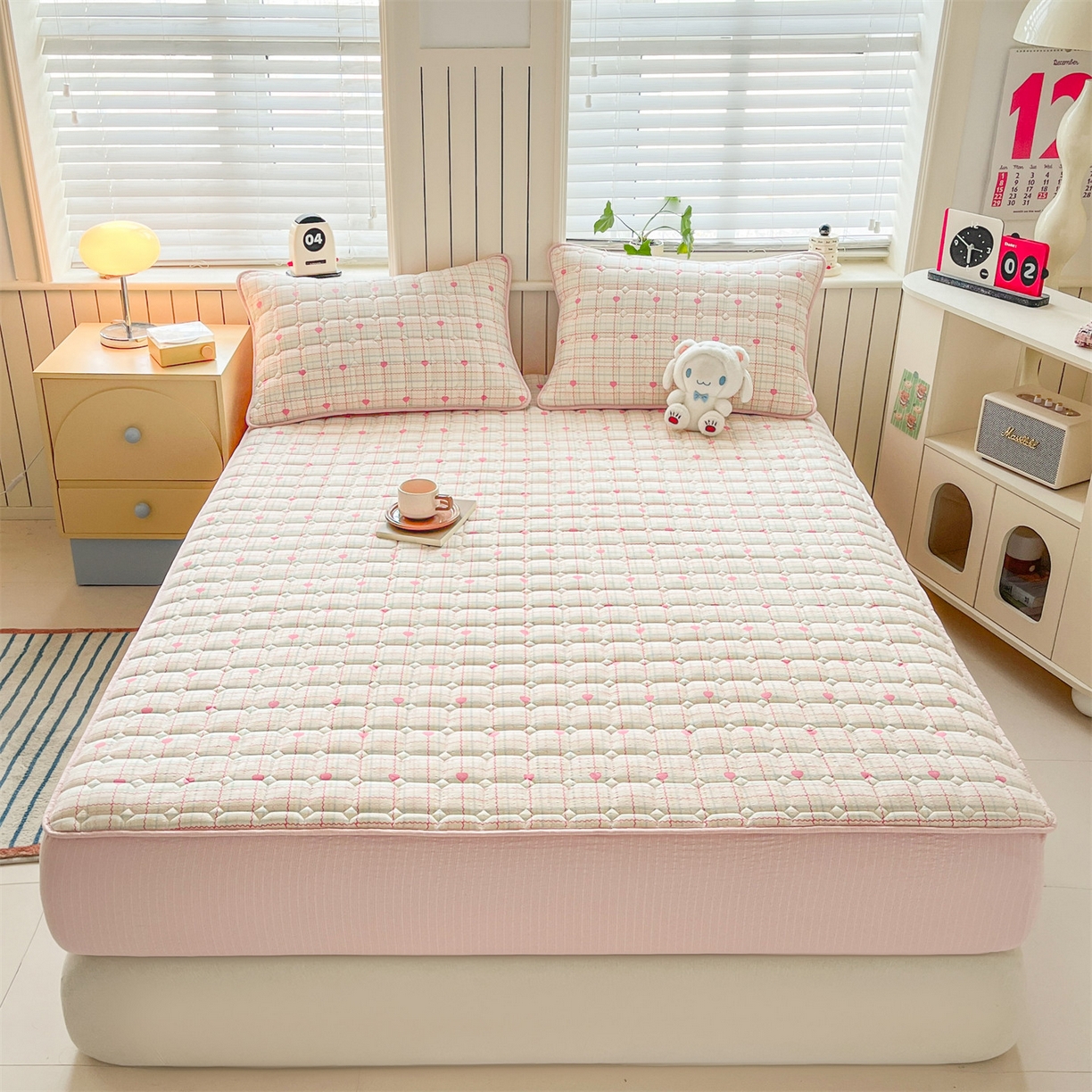 91家纺网 家纺一手货源 找家纺 优眠坊 2026新款亲肤泡芙纱夹棉单床笠床笠单件单品床笠三件套 心心相印-夹棉款