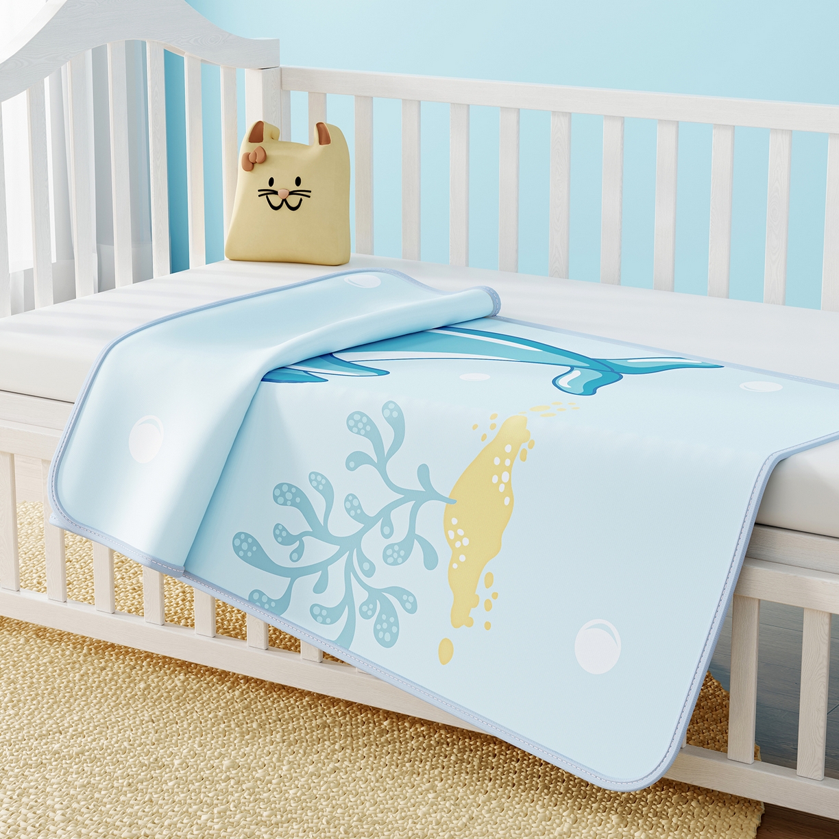 91家纺网 家纺一手货源 找家纺 家品罗兰 2026春夏新款数码印花婴儿床冰丝席-水光冰丝系列 海豚奇遇