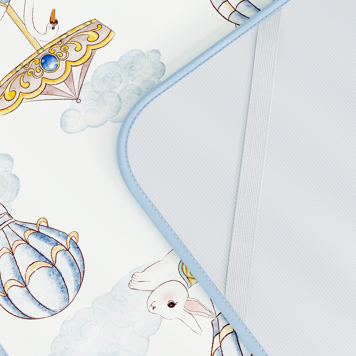 91家纺网 家纺一手货源 找家纺 家品罗兰 2026春夏新款数码印花婴儿床冰丝席-水光冰丝系列 萌象木马