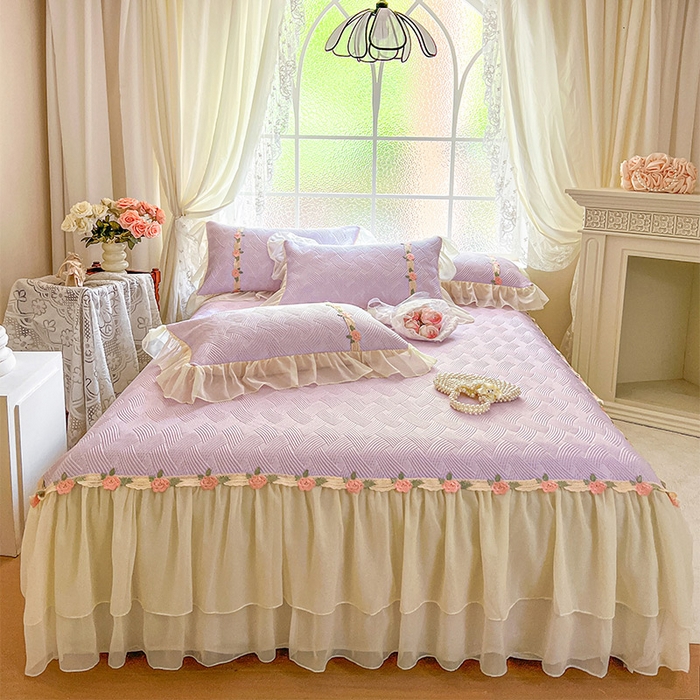 91家纺网 家纺一手货源 找家纺 （总）瑞宝 2026新款负离子冰岛丝花边床裙款凉席席子三件套-莉莉安