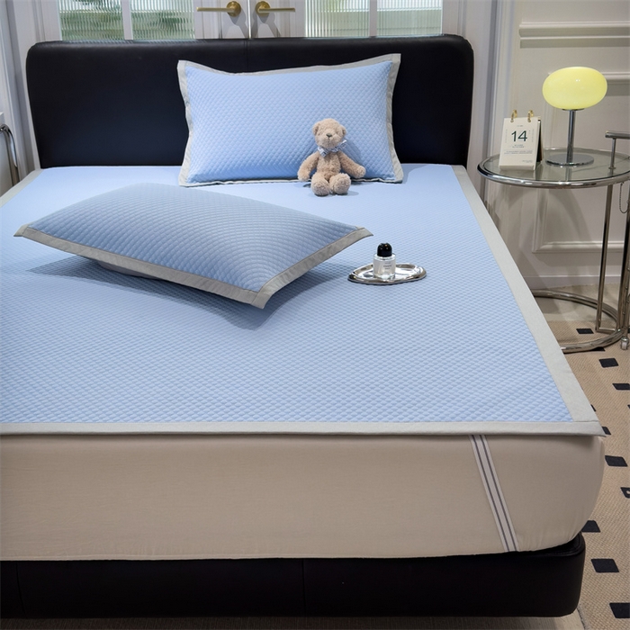 91家纺网 家纺一手货源 找家纺 乐家欣 2026新款凉感凉豆豆床笠款床席款凉席系列 凉豆豆-宾利蓝（床席款）