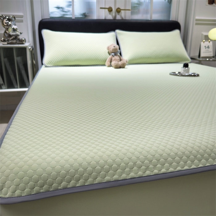 91家纺网 家纺一手货源 找家纺 乐家欣 2026新款凉感凉豆豆床笠款床席款凉席系列 凉豆豆-嫩绿（床笠款）