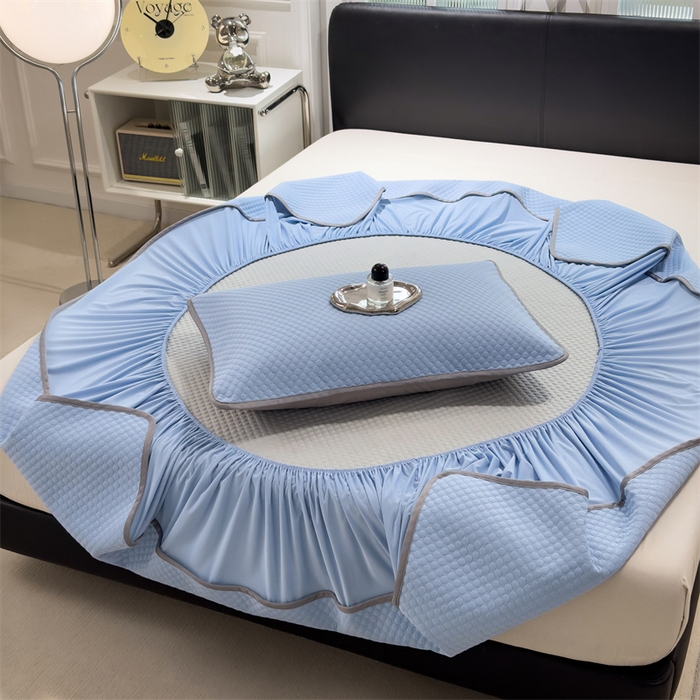 91家纺网 家纺一手货源 找家纺 乐家欣 2026新款凉感凉豆豆床笠款床席款凉席系列 凉豆豆-宾利蓝（床笠款）