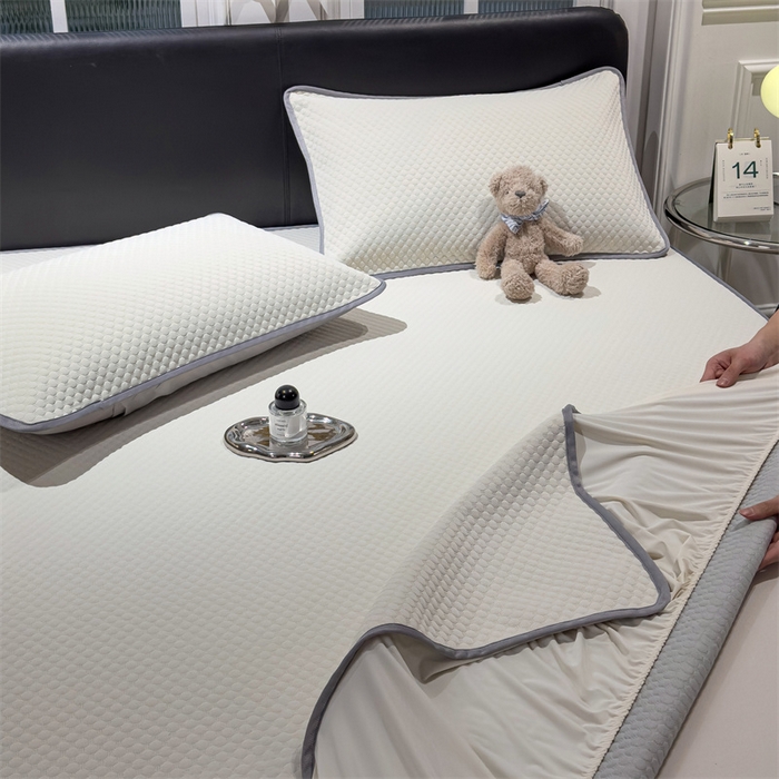 91家纺网 家纺一手货源 找家纺 乐家欣 2026新款凉感凉豆豆床笠款床席款凉席系列 凉豆豆-奶昔白（床笠款）