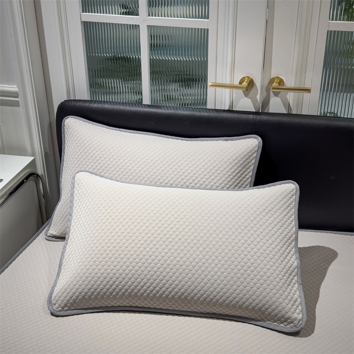 91家纺网 家纺一手货源 找家纺 乐家欣 2026新款凉感凉豆豆床笠款床席款凉席系列 凉豆豆-浅灰（床笠款）