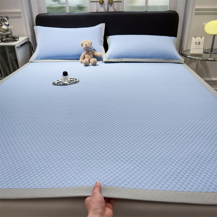 91家纺网 家纺一手货源 找家纺 乐家欣 2026新款凉感凉豆豆床笠款床席款凉席系列 凉豆豆-宾利蓝（床席款）