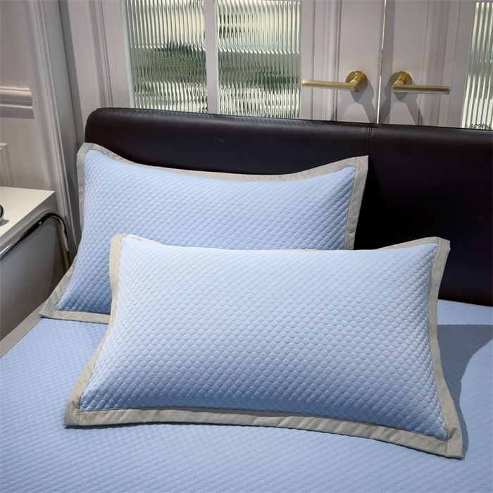 91家纺网 家纺一手货源 找家纺 乐家欣 2026新款凉感凉豆豆床笠款床席款凉席系列 凉豆豆-宾利蓝（床席款）