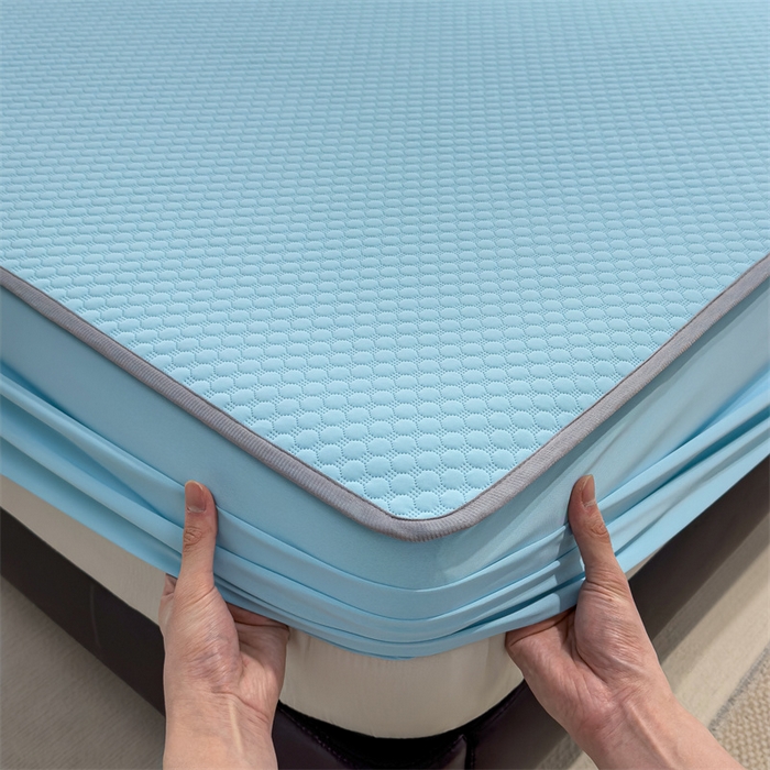 91家纺网 家纺一手货源 找家纺 乐家欣 2026新款凉感凉豆豆床笠款床席款凉席系列 凉豆豆-清水蓝（床笠款）