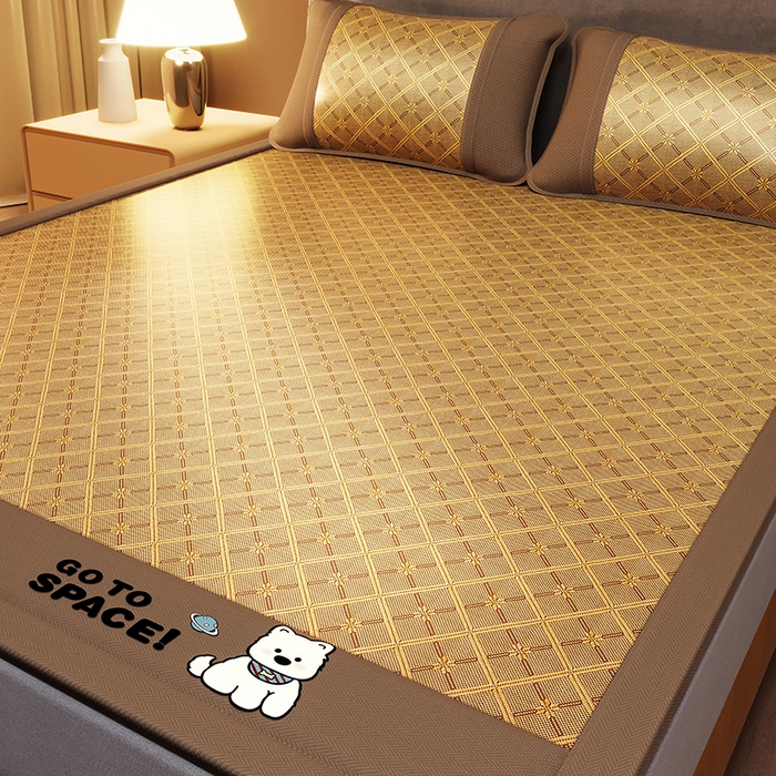 91家纺网 家纺一手货源 找家纺 缦吉 2026新款冰藤复合三明治凉席款-西高地（成人款） 咖色