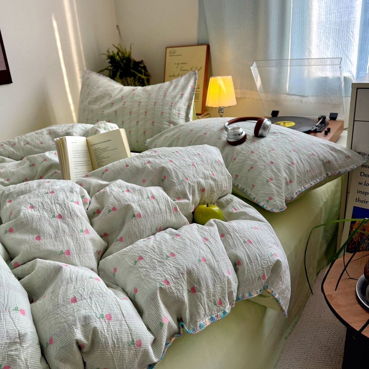 91家纺网 家纺一手货源 找家纺 田野 2026新款全棉水洗提花贝壳边四件套 青郁小朵