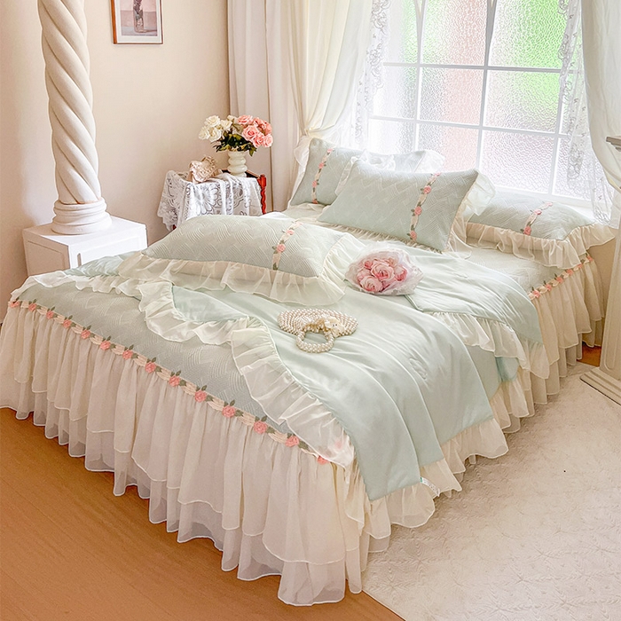 91家纺网 家纺一手货源 找家纺 瑞宝 2026新款负离子冰岛丝花边床裙款凉席夏被夏凉被空调被四件套-莉莉安 莉莉安-薄荷绿