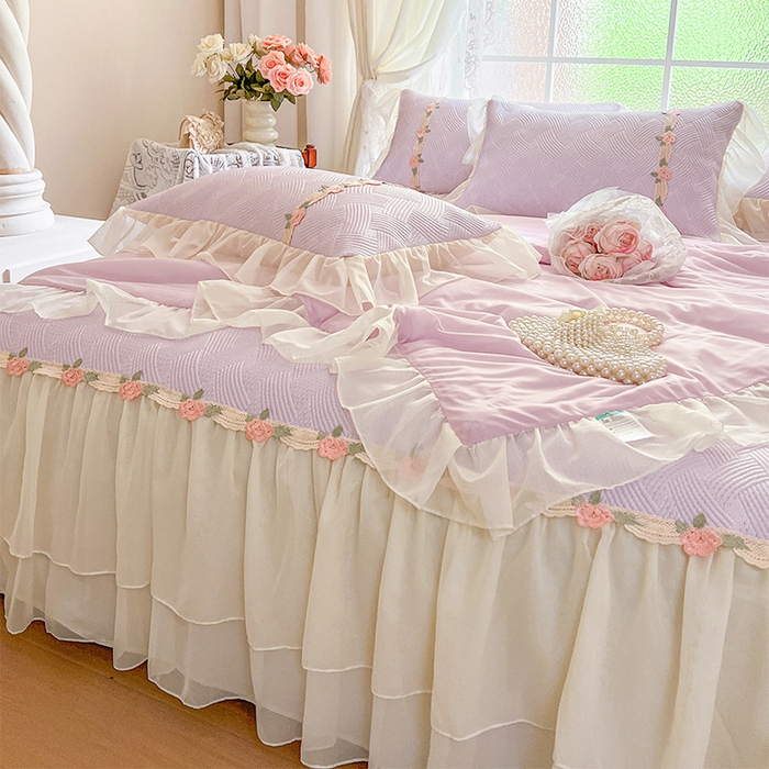 91家纺网 家纺一手货源 找家纺 瑞宝 2026新款负离子冰岛丝花边床裙款凉席夏被夏凉被空调被四件套-莉莉安 莉莉安-梦幻紫