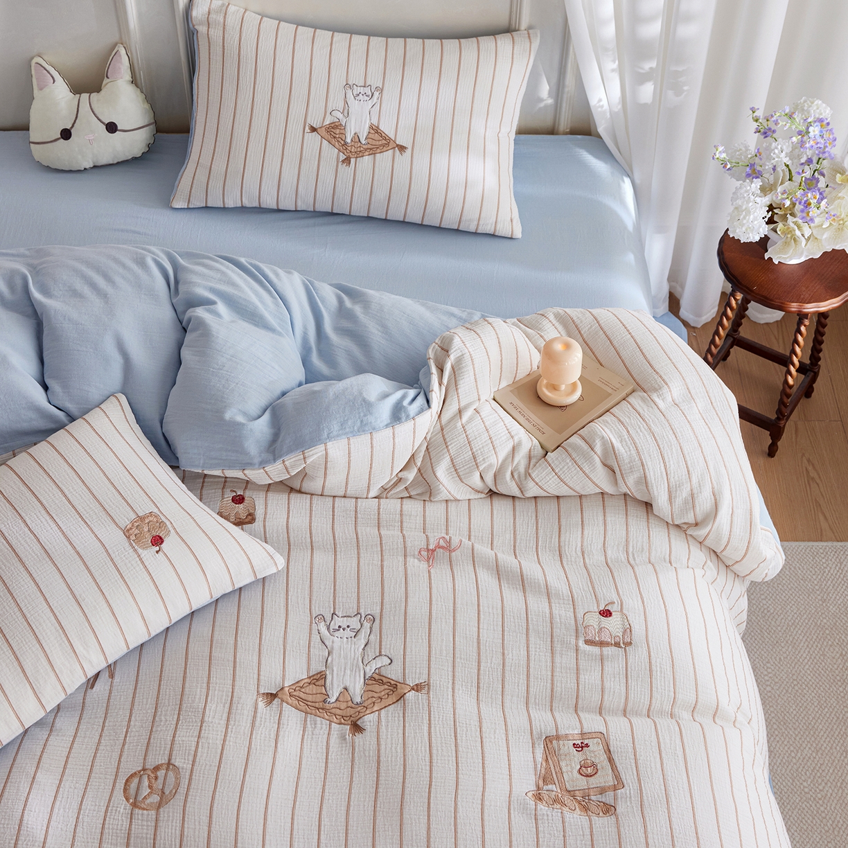 91家纺网 家纺一手货源 找家纺 沐珩家纺 2026新款直播爆款A类母婴级条纹全棉双层皱皱纱纯棉绣花双层纱四件套 奶盐可露丽