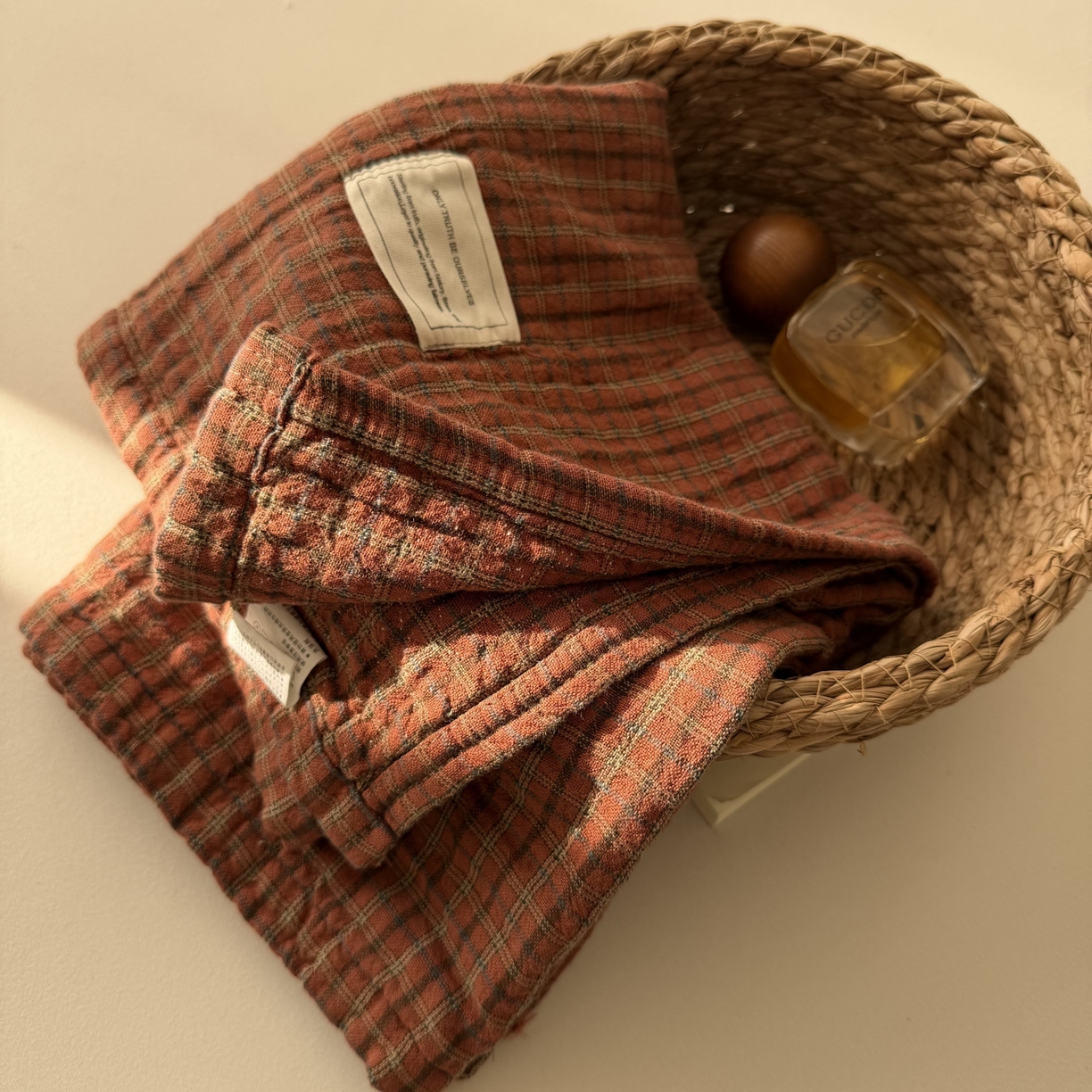 91家纺网 家纺一手货源 找家纺 百寐 2026百分百全棉A类色织枕巾52*75条纹格子美拉德色系纯棉吸汗枕巾风格二 色织-红格