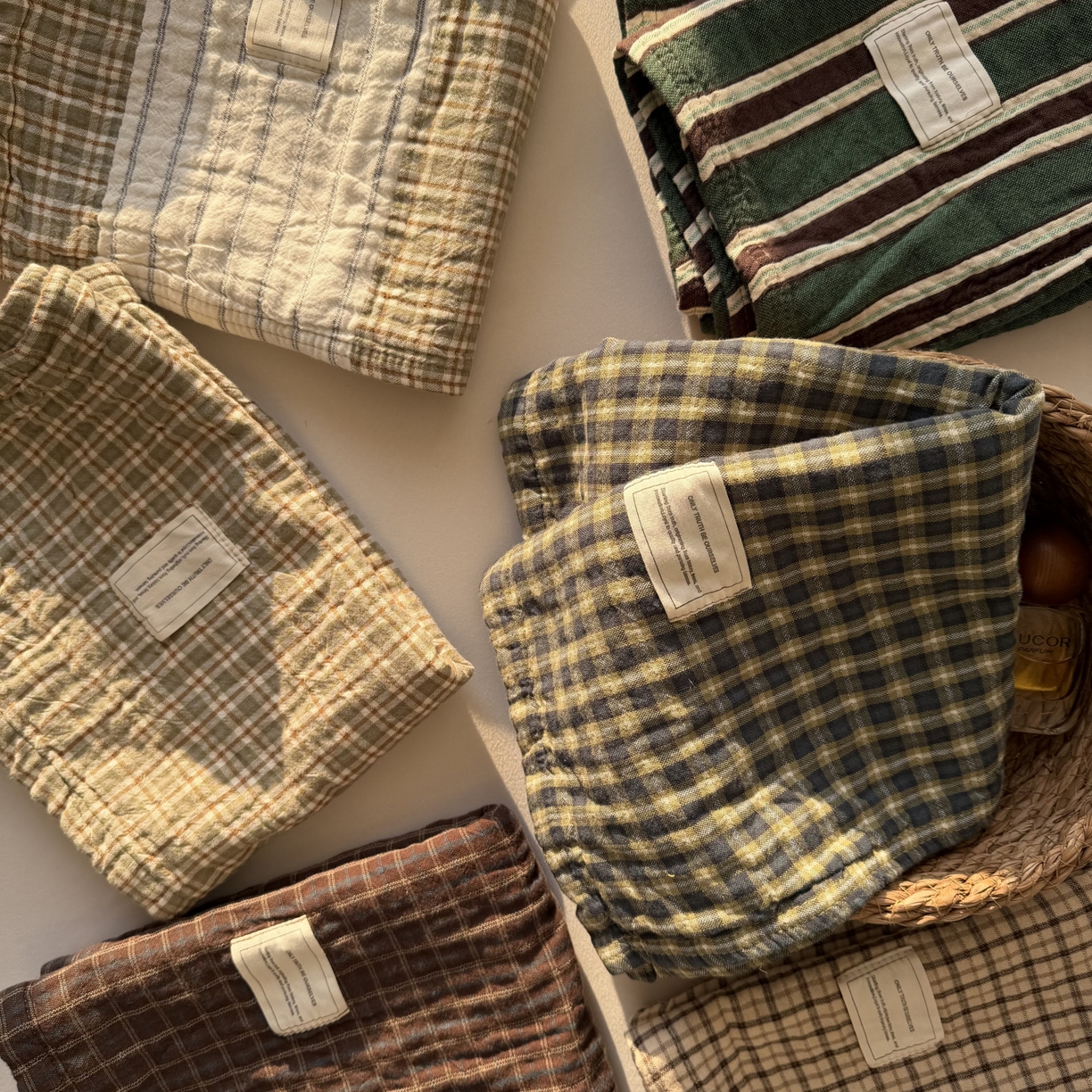 91家纺网 家纺一手货源 找家纺 百寐 2026百分百全棉A类色织枕巾52*75条纹格子美拉德色系纯棉吸汗枕巾风格二 组合图（仅供展示不可下单）