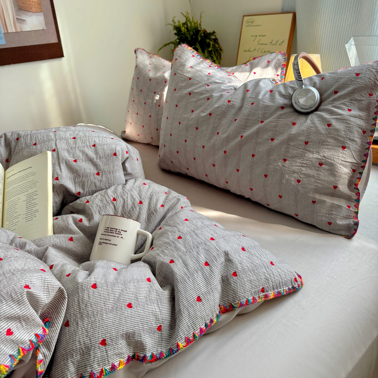 91家纺网 家纺一手货源 找家纺 田野 2026新款全棉水洗提花贝壳边四件套 桃心