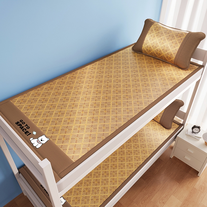 91家纺网 家纺一手货源 找家纺 缦吉 2026新款冰藤复合三明治凉席款-西高地（学生款） 西高地-咖