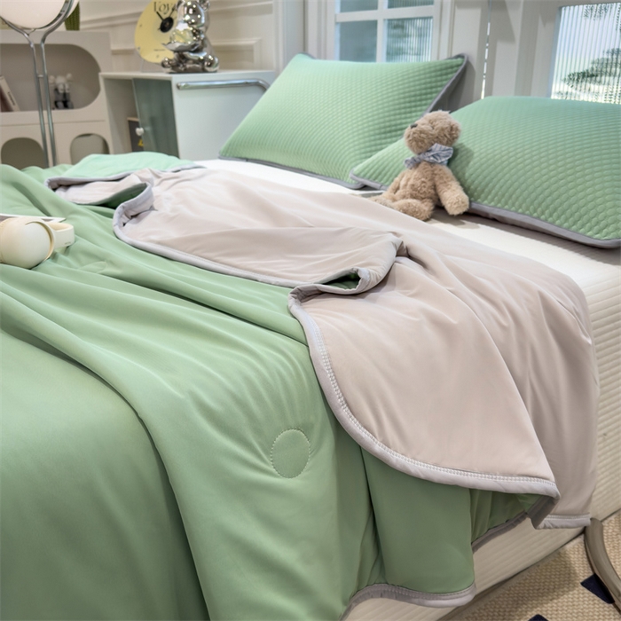 91家纺网 家纺一手货源 找家纺 乐家欣 2026新款凉感欧式夏被床笠四件套 凉感夏被-松绿