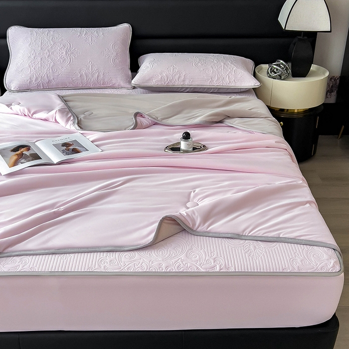 91家纺网 家纺一手货源 找家纺 乐家欣 2026新款凉感欧式夏被床笠四件套 欧式床笠-蜜桃粉