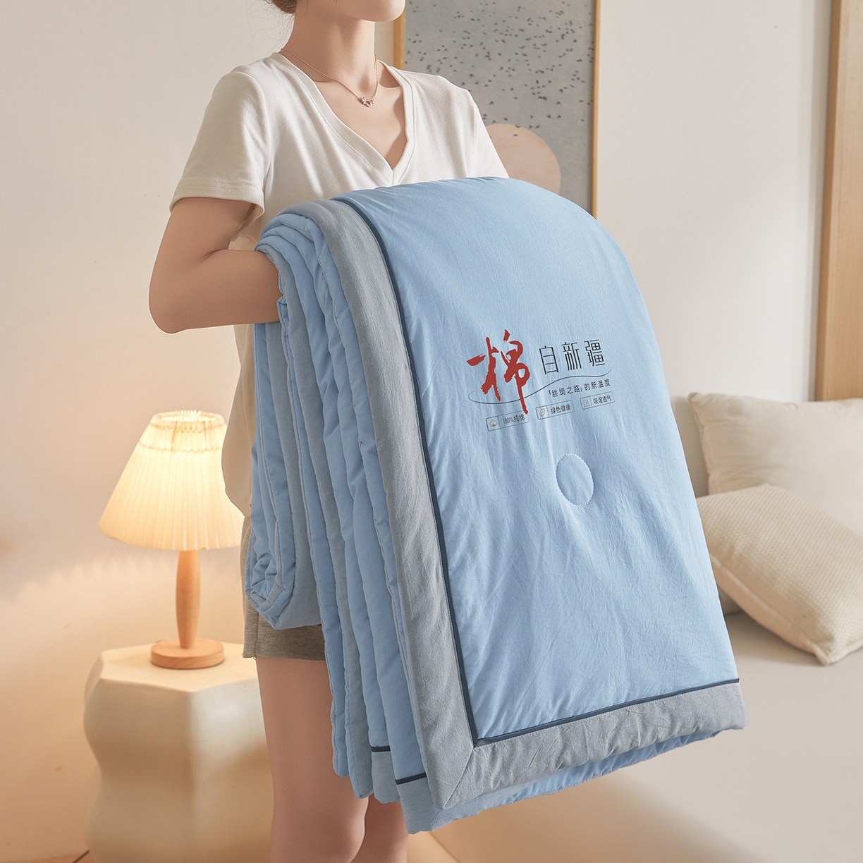 91家纺网 家纺一手货源 找家纺 创优家纺 2026新款新疆棉花夏被无印风纯色100%新疆棉夏凉被空调被棉花夏被棉花被子百分百新疆棉可水洗/可机洗棉花被（专版烫画 盗版必究） 棉朵-蓝色