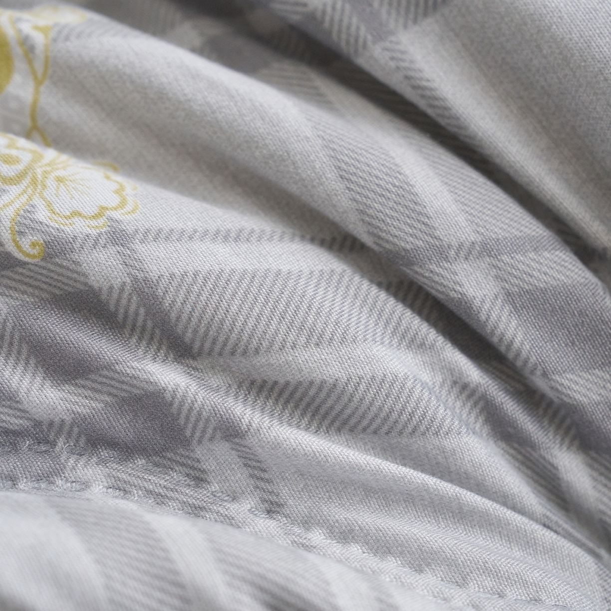 91家纺网 家纺一手货源 找家纺 （总）悦织湾家纺 2026新款超声波夏被亲肤绒夏凉被芦荟棉夏季被子批发供货赠品礼品被便宜夏被空调被