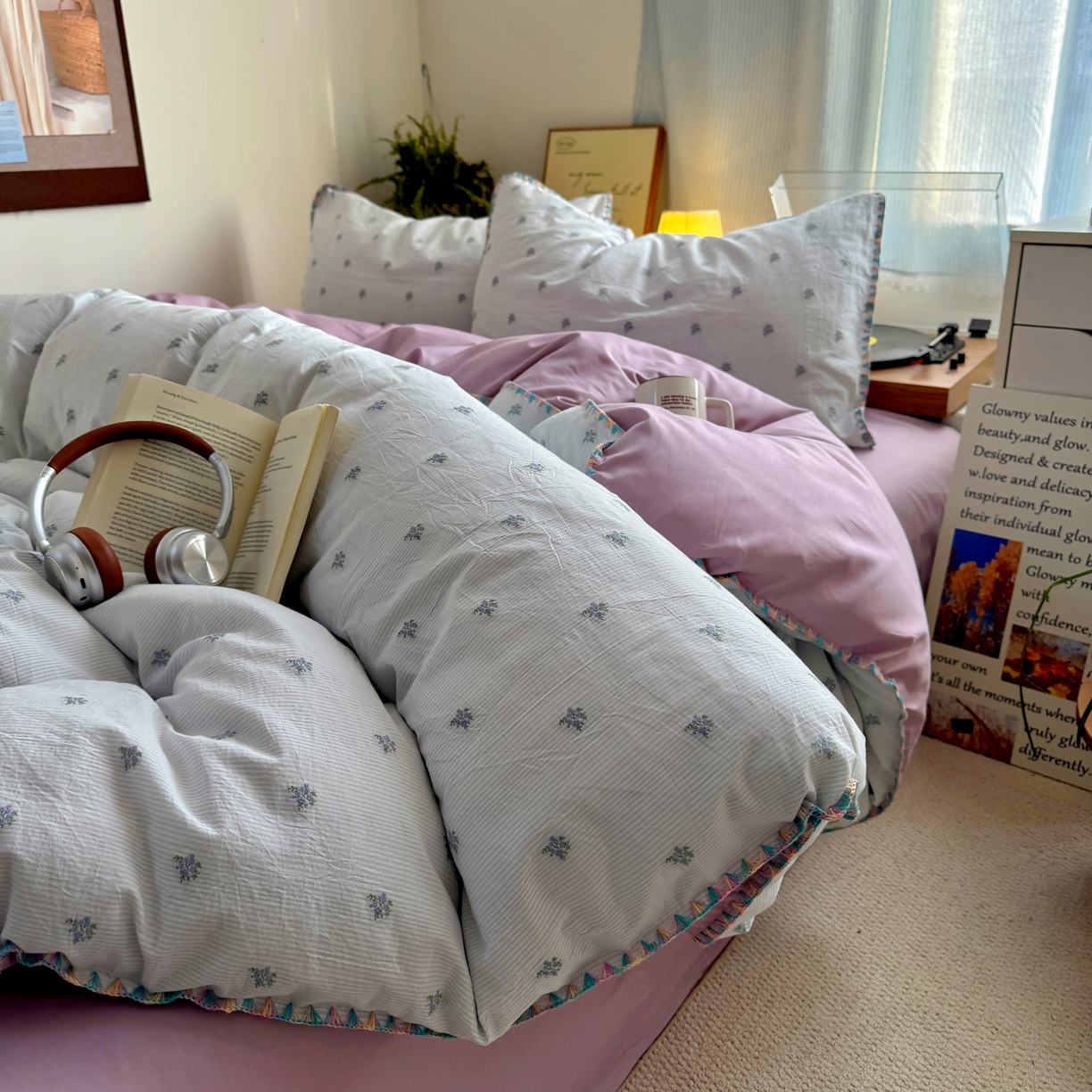 91家纺网 家纺一手货源 找家纺 田野 2026新款全棉水洗提花贝壳边四件套 紫花序