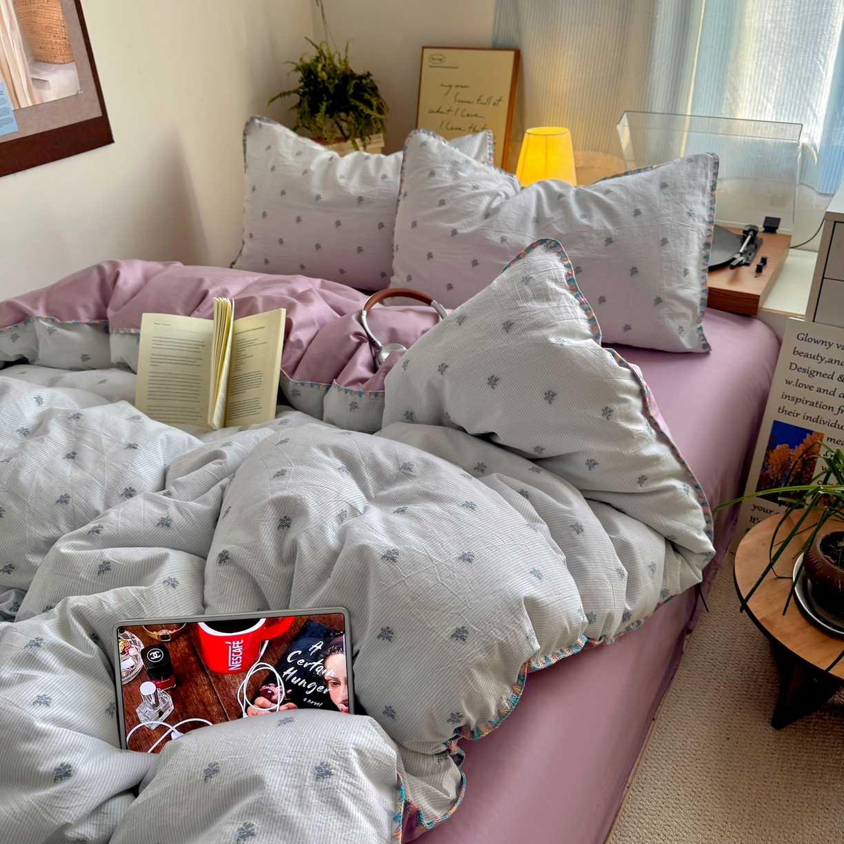 91家纺网 家纺一手货源 找家纺 田野 2026新款全棉水洗提花贝壳边四件套 紫花序