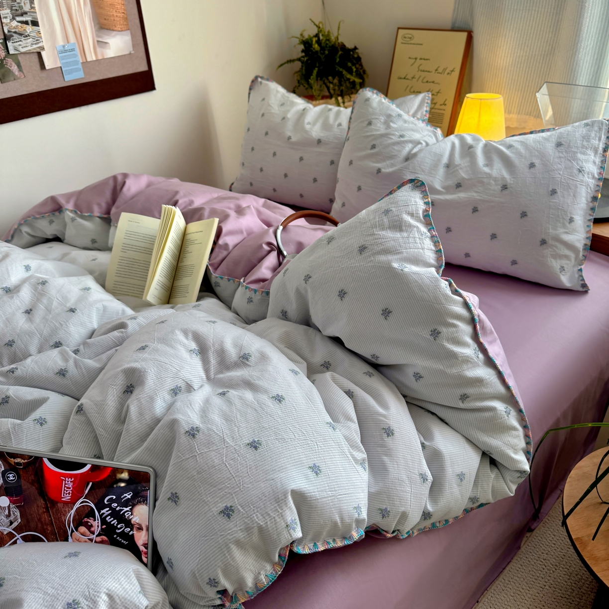 91家纺网 家纺一手货源 找家纺 田野 2026新款全棉水洗提花贝壳边四件套 紫花序