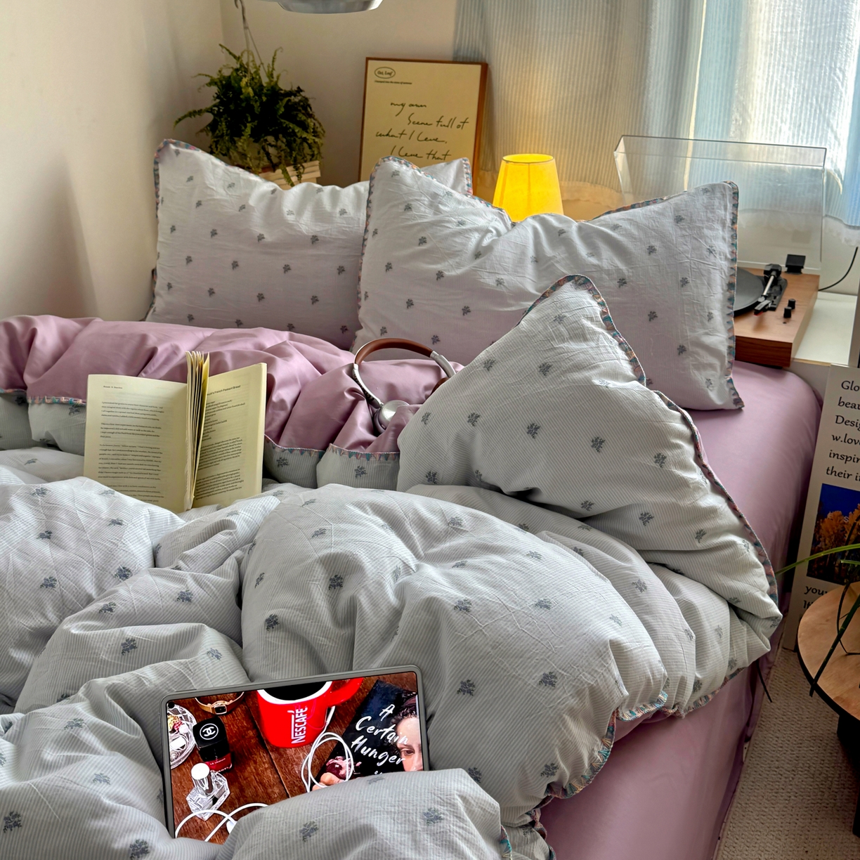 91家纺网 家纺一手货源 找家纺 田野 2026新款全棉水洗提花贝壳边四件套 紫花序