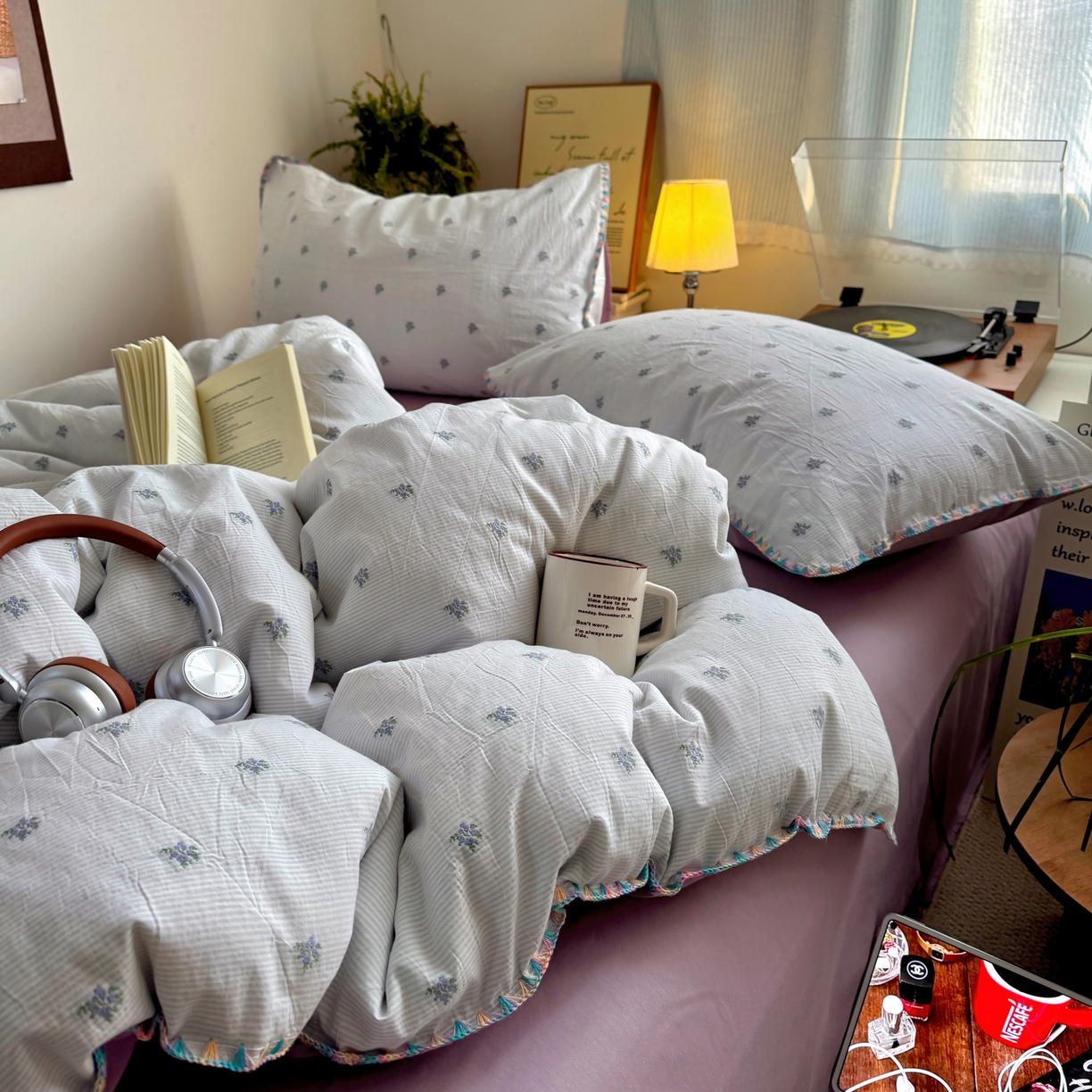 91家纺网 家纺一手货源 找家纺 田野 2026新款全棉水洗提花贝壳边四件套 紫花序