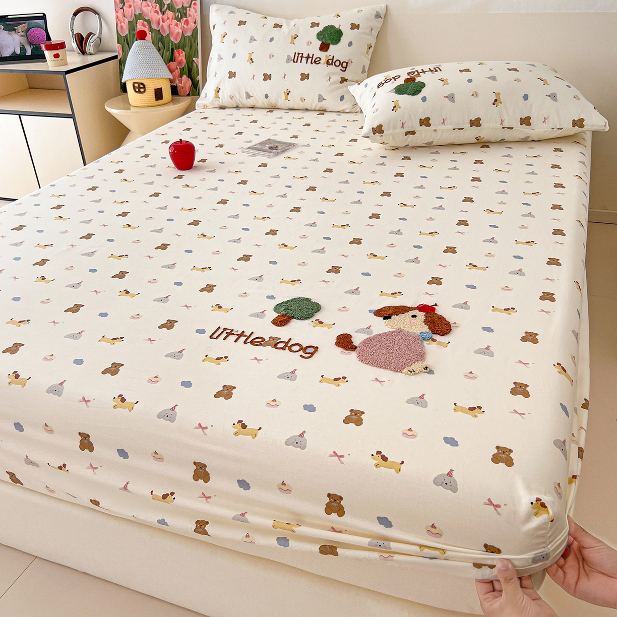 91家纺网 家纺一手货源 找家纺 舒居家纺 2026新款13070全棉纯棉毛巾绣单床笠床笠单件 奇趣缤纷