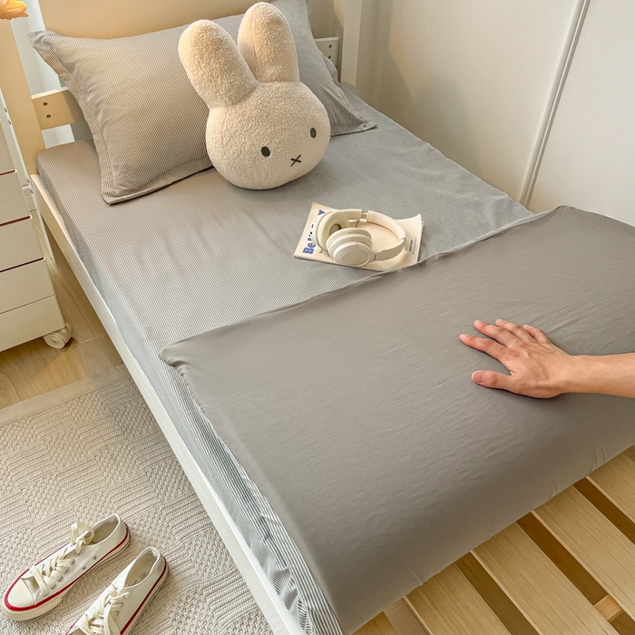 91家纺网 家纺一手货源 找家纺 （总）缦绣阁家纺 2026新款亲肤水洗棉舒适学生上下铺床垫套床笠床罩宿舍专用