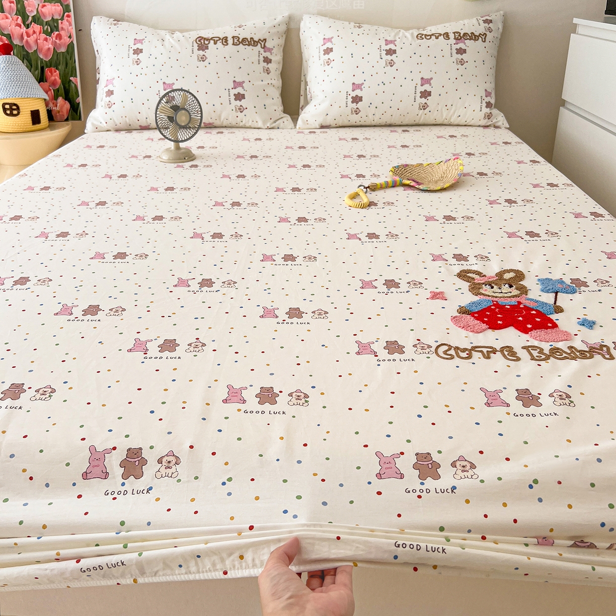 91家纺网 家纺一手货源 找家纺 舒居家纺 2026新款13070全棉纯棉毛巾绣单床笠床笠单件 玩伴