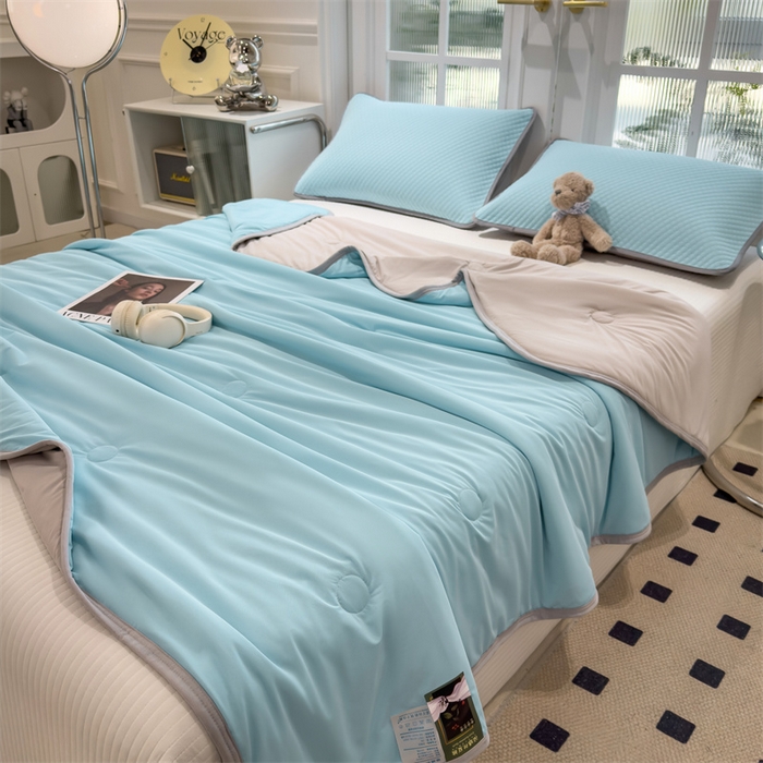 91家纺网 家纺一手货源 找家纺 乐家欣 2026新款凉感丝夏被系列 凉感夏被-清水蓝