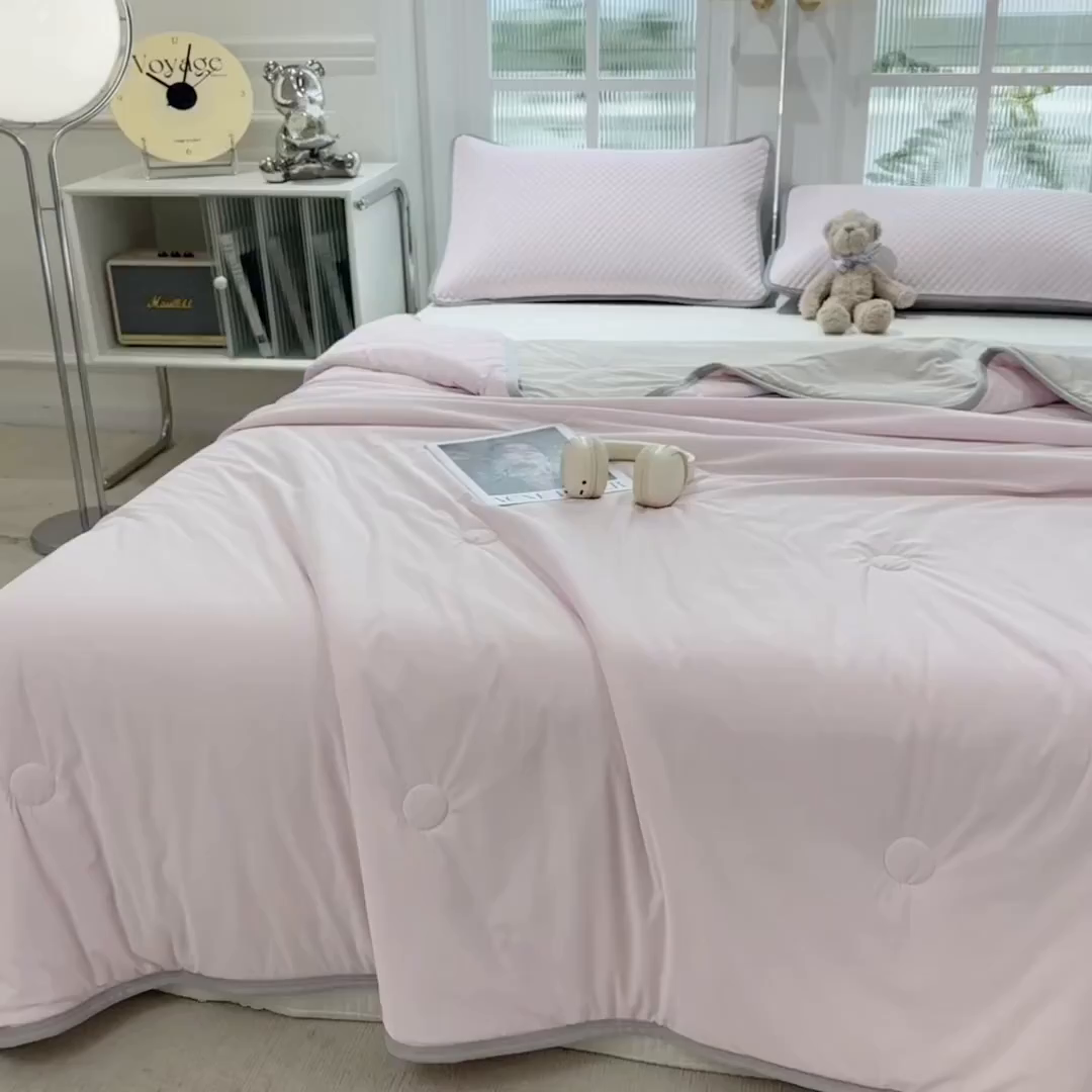 91家纺网 家纺一手货源 找家纺 乐家欣 2026新款凉感丝夏被系列 凉感夏被-蜜桃粉