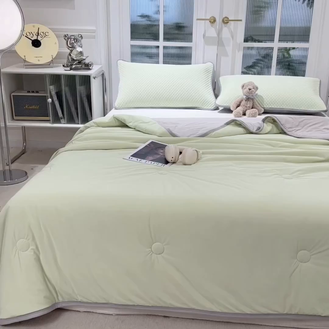 91家纺网 家纺一手货源 找家纺 乐家欣 2026新款凉感丝夏被系列 凉感夏被-嫩绿