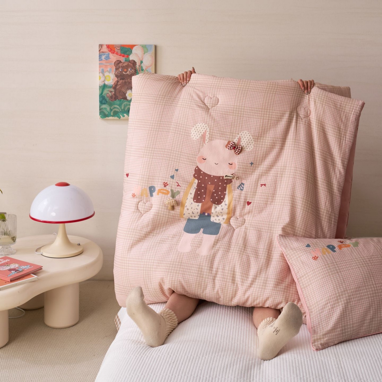 91家纺网 家纺一手货源 找家纺 久典家居 2026新款A类全棉双层纱数码定位花型春秋被夏被 可爱兔