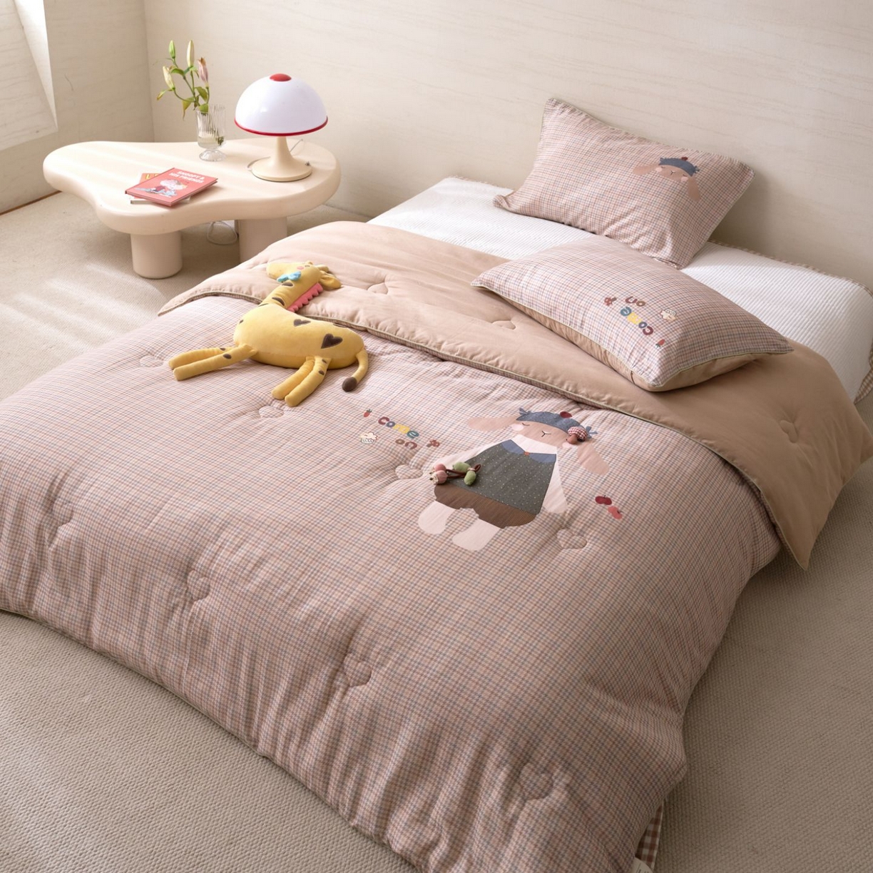 91家纺网 家纺一手货源 找家纺 久典家居 2026新款A类全棉双层纱数码定位花型春秋被夏被 兔哆哆