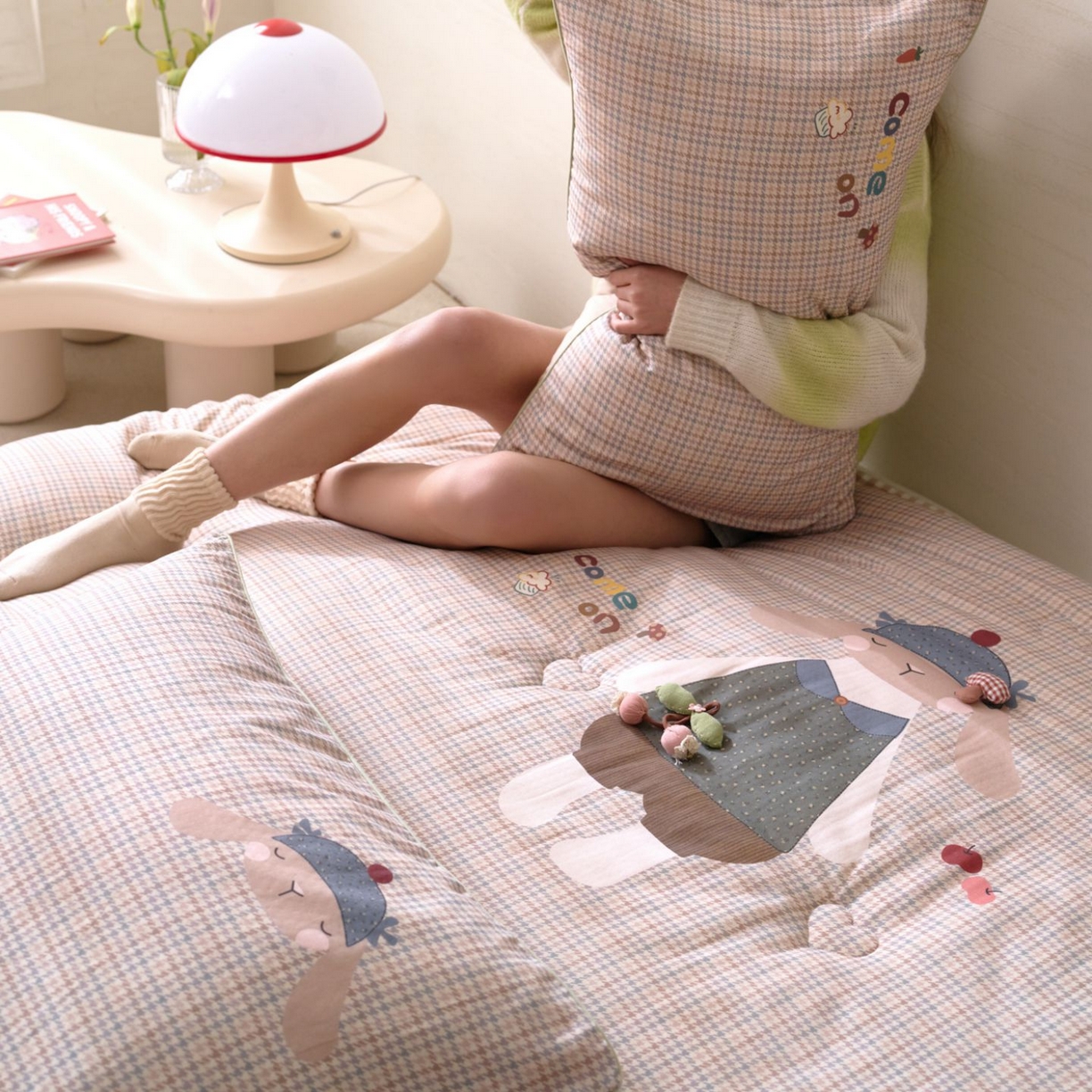 91家纺网 家纺一手货源 找家纺 久典家居 2026新款A类全棉双层纱数码定位花型春秋被夏被 兔哆哆