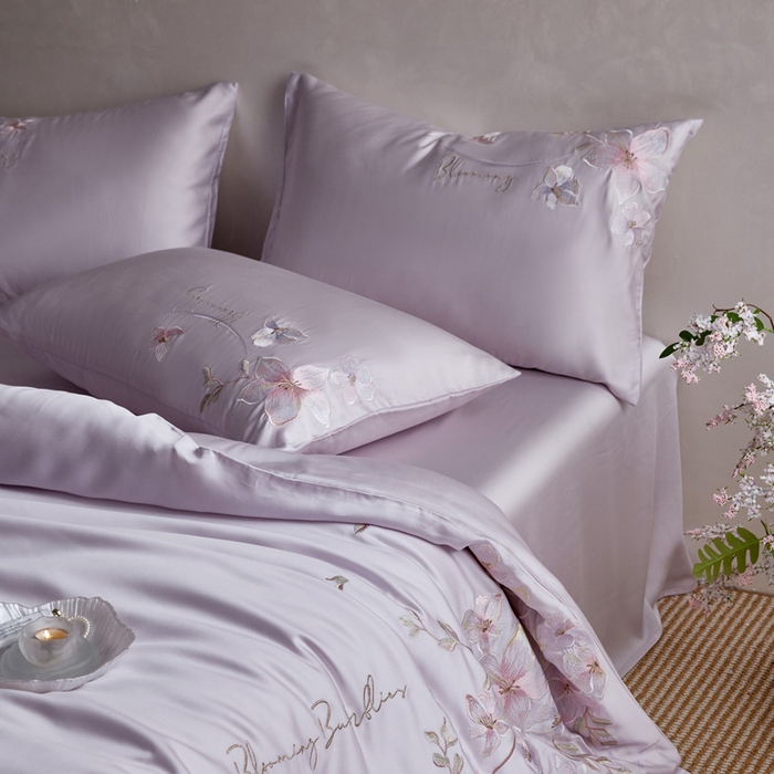 91家纺网 家纺一手货源 找家纺 爱缦 2026新款60支兰精天丝四件套--至真系列 浅紫