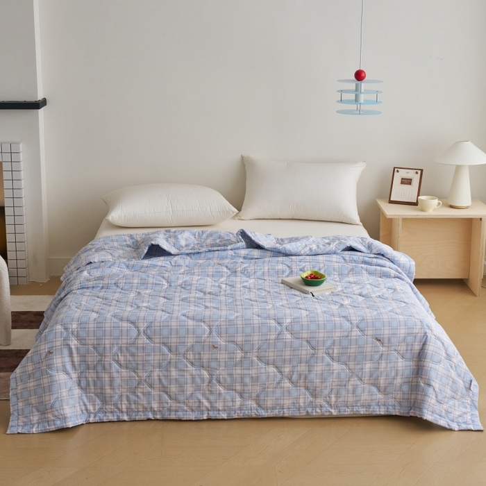 91家纺网 家纺一手货源 找家纺 悦织湾家纺 2026新款超声波夏被亲肤绒夏凉被芦荟棉夏季被子批发供货赠品礼品被便宜夏被空调被 魔幻格子